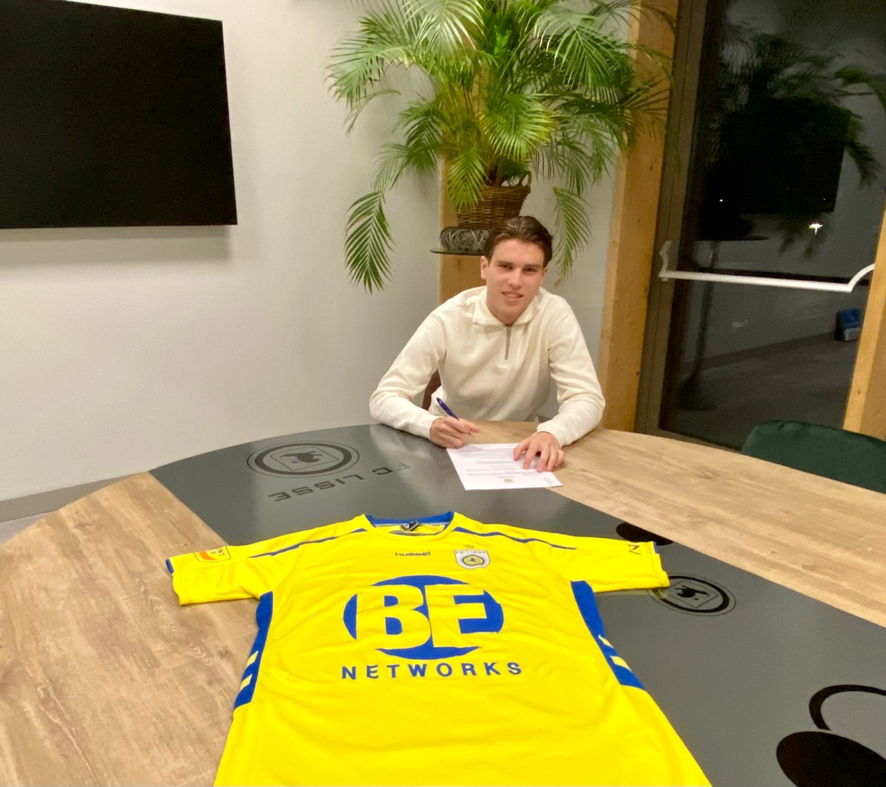 Remi van Ekeris terug bij FC Lisse