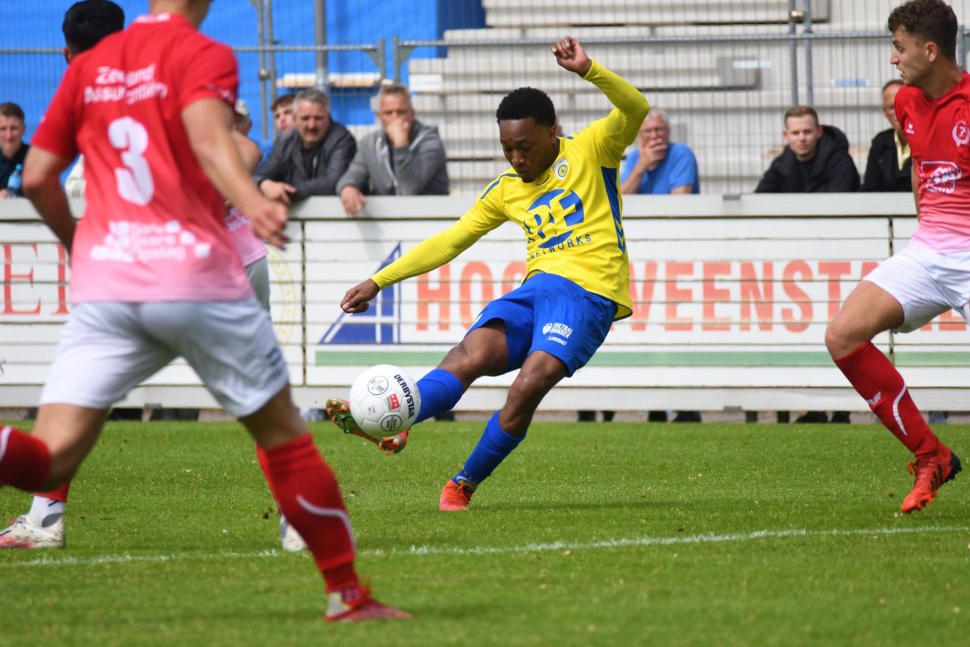 Ludcinio Marengo vertrekt bij FC Lisse