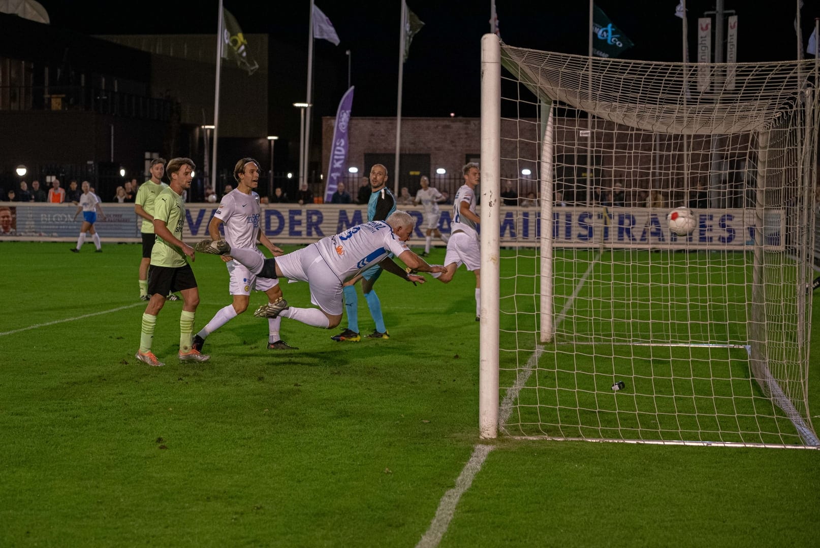 Unieke avond voor gelegenheidsteam FC Lisse